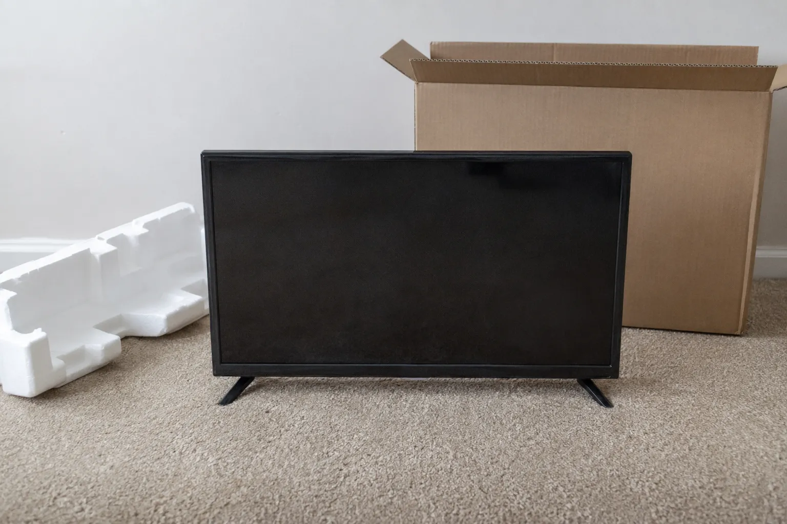The free 24 inch television